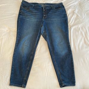 m jeans by Maurices Button Fly high rise Jeans Size 22W Reg
